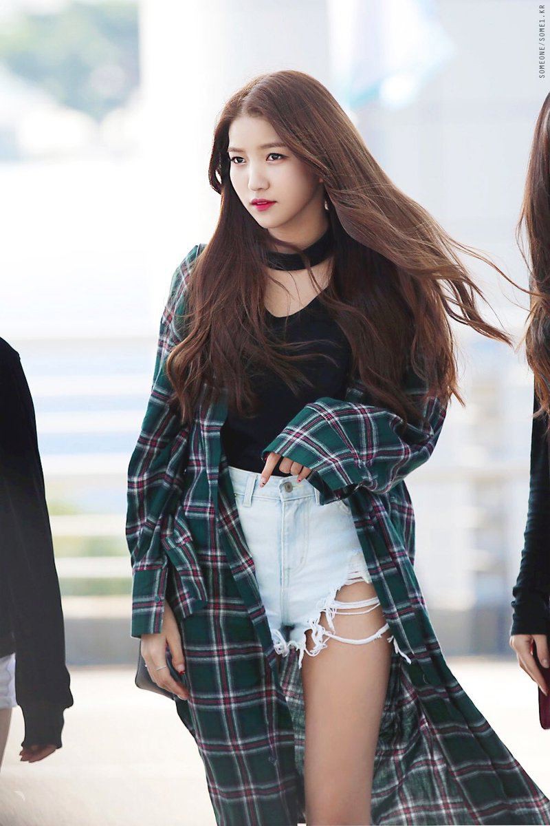 Sở hữu nhan sắc đáng gờm, nhưng những mỹ nhân Kpop này lại bị công chúng bơ đẹp - Ảnh 30.