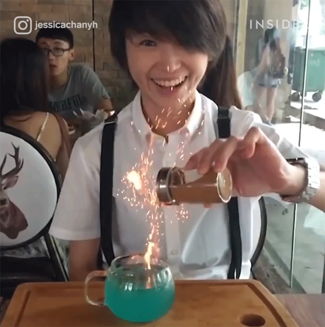 Lấy ý tưởng từ Harry Potter, quán cafe …