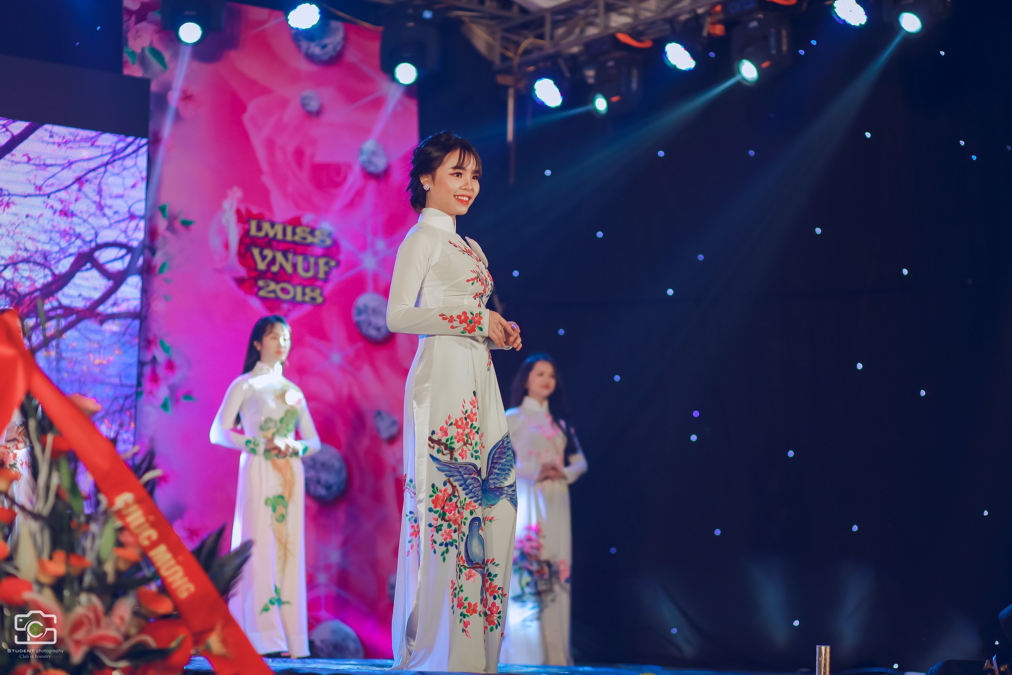 Đã tìm ra nữ sinh xinh đẹp nhất ĐH Lâm nghiệp năm 2018 - Ảnh 8. Đã tìm ra nữ sinh xinh đẹp nhất ĐH Lâm nghiệp năm 2018 - Ảnh 8.