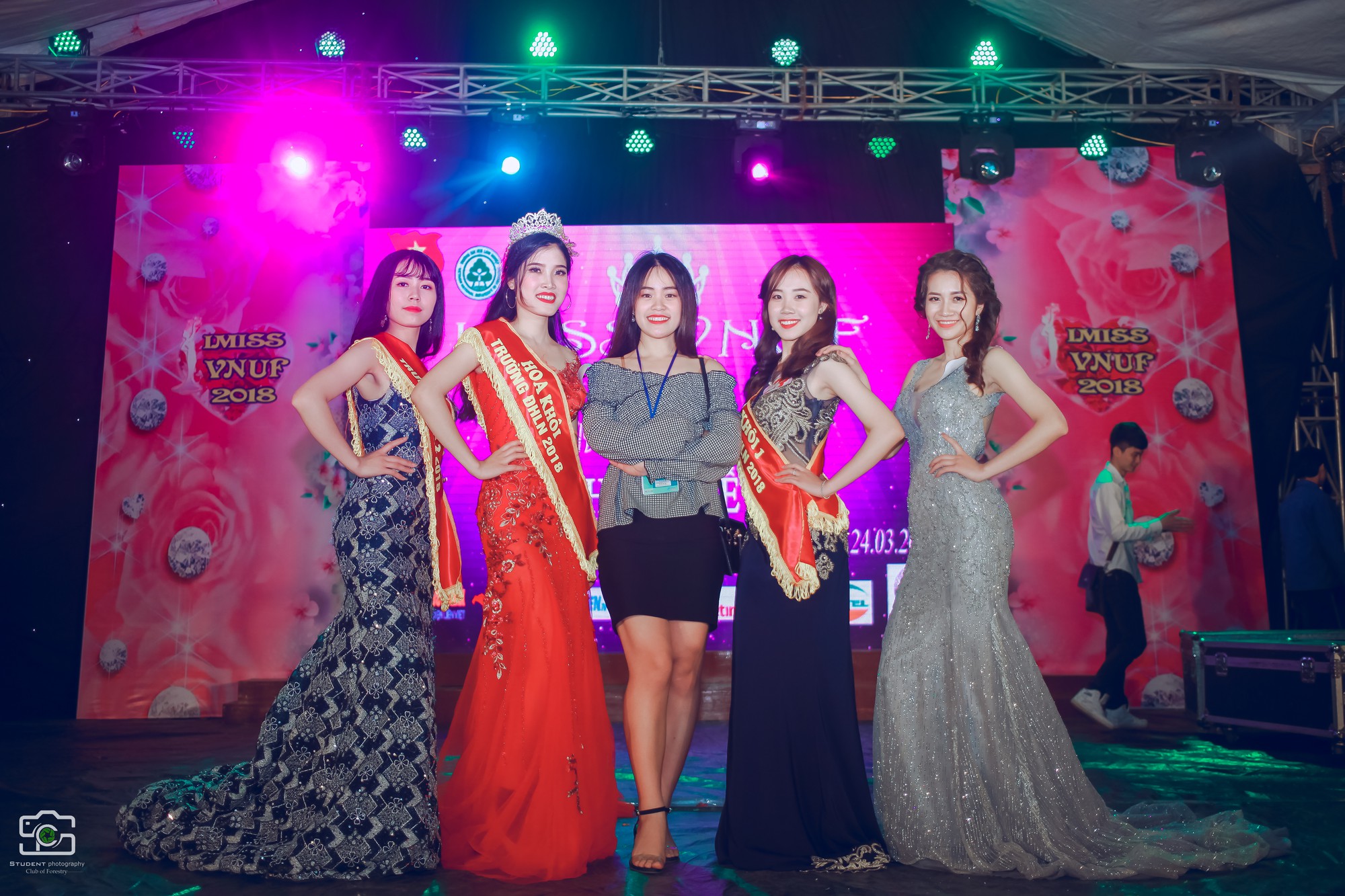 Đã tìm ra nữ sinh xinh đẹp nhất ĐH Lâm nghiệp năm 2018 - Ảnh 3. Đã tìm ra nữ sinh xinh đẹp nhất ĐH Lâm nghiệp năm 2018 - Ảnh 3.