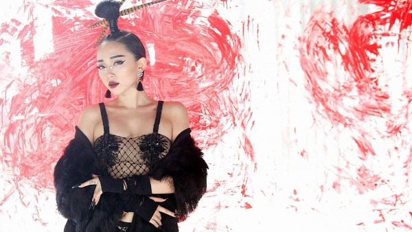 Trước Mỹ Tâm, những mỹ nhân Vpop này cũng khiến fan mê mẩn với hình ảnh geisha trong MV - Ảnh 12.