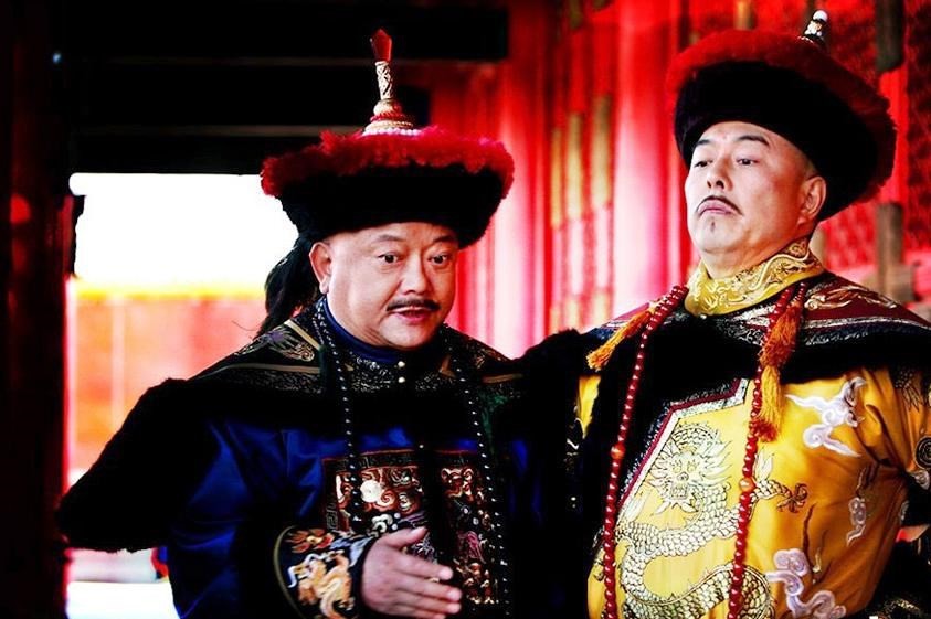 Số tài sản nhiều gấp 15 lần ngân khố quốc gia của đại quan tham Hòa Thân rốt cuộc gồm những gì? - Ảnh 2. Số tài sản nhiều gấp 15 lần ngân khố quốc gia của đại quan tham Hòa Thân rốt cuộc gồm những gì? - Ảnh 2.