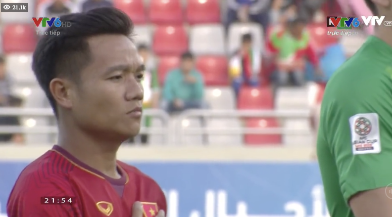 Lại xiêu lòng trước dàn cầu thủ cực phẩm của Việt Nam ra sân trong trận đấu với Jordan! - Ảnh 1.