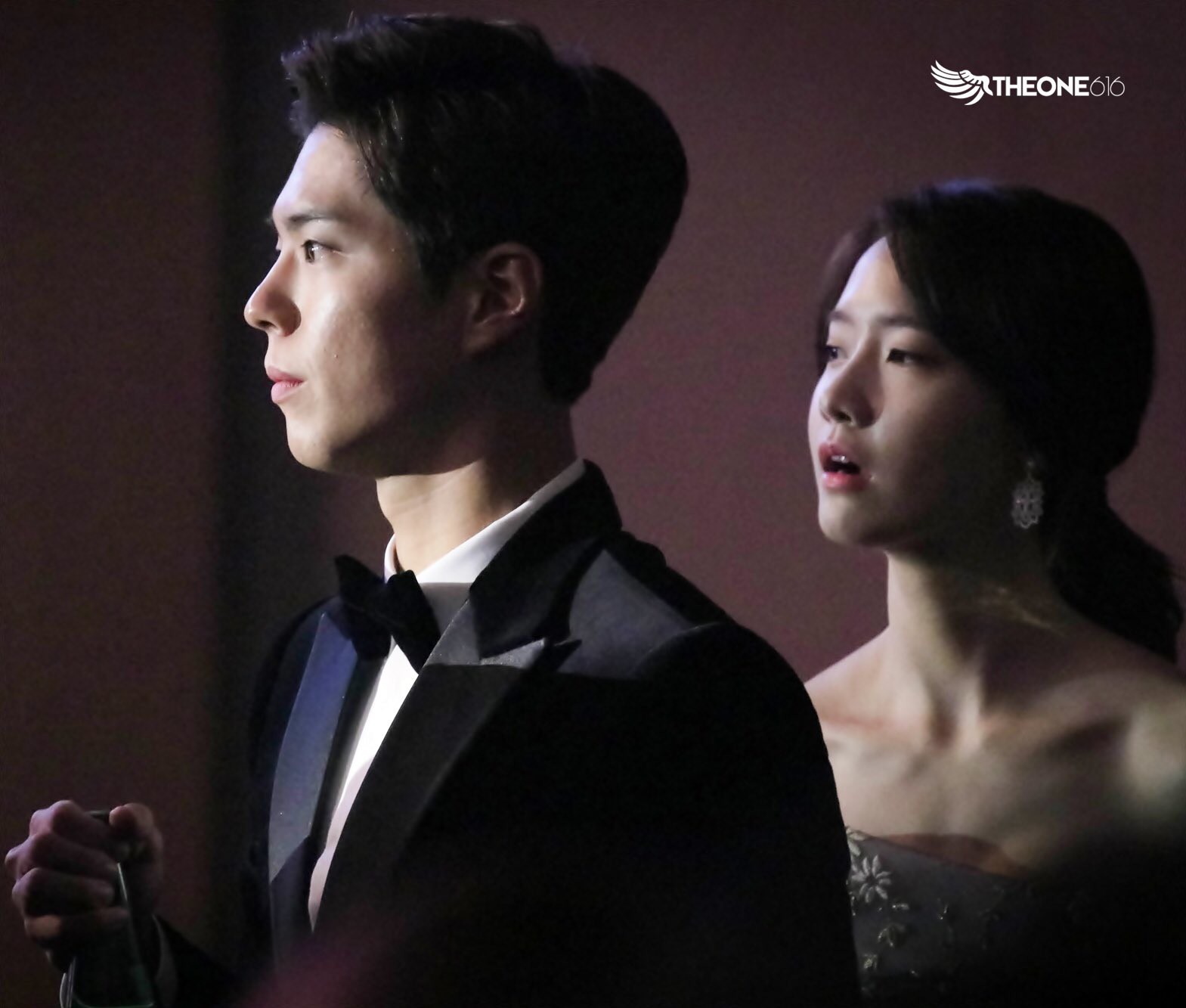 Cặp đôi nhan sắc cực phẩm Yoona và Park Bo Gum: Tình cờ nhiều lần như định mệnh, tình ý bùng nổ còn hơn phim - Ảnh 16.