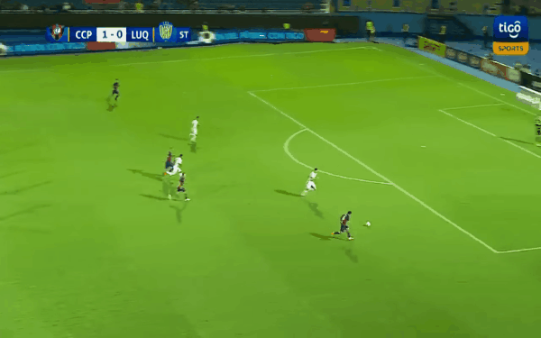 Si&ecirc;u phẩm xứng đ&aacute;ng được bầu chọn B&agrave;n thắng đẹp của năm - Ảnh 3.