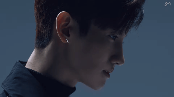 DBSK tung MV trở lại: Đẳng cấp của những vị thần phương Đ&ocirc;ng l&agrave; đ&acirc;y! - Ảnh 1.