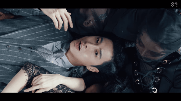 DBSK tung MV trở lại: Đẳng cấp của những vị thần phương Đ&ocirc;ng l&agrave; đ&acirc;y! - Ảnh 2.