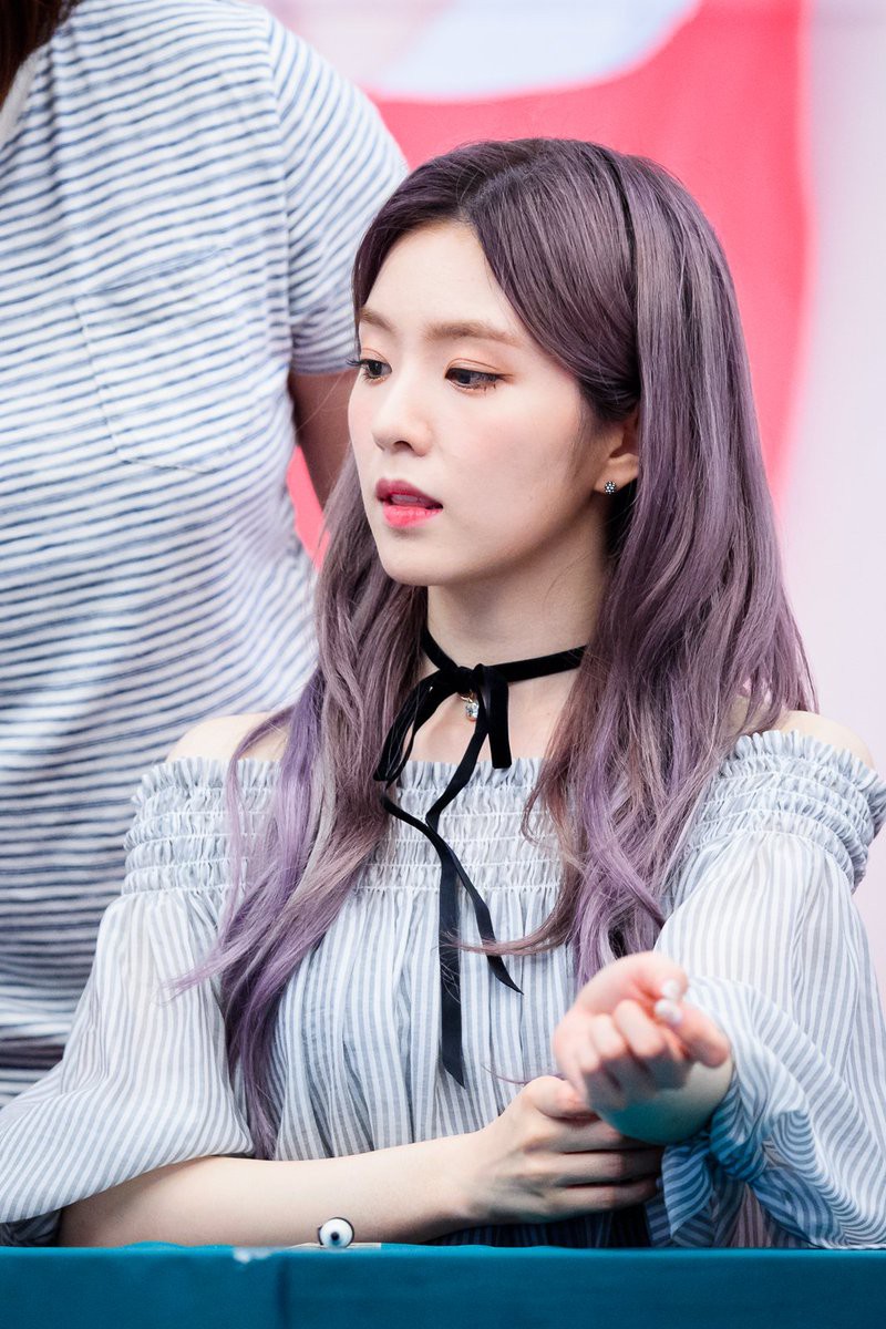 Đằng sau mái tóc tím khói đẹp tựa nữ thần của Irene (Red Velvet) là một câu chuyện cảm động mà không phải ai cũng biết - Ảnh 3.