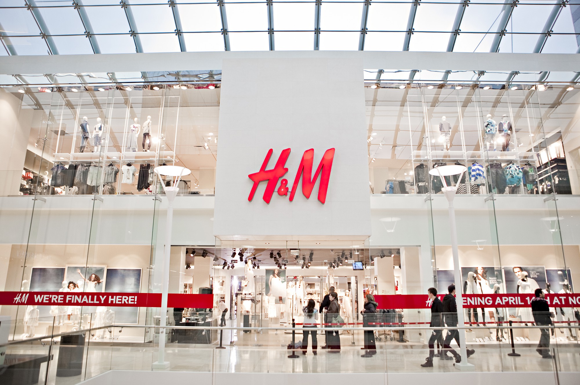 Tưởng bán đắt hàng lắm, ai ngờ H&M lại “ế ẩm” đến mức tồn kho kỷ lục thế này - Ảnh 1.