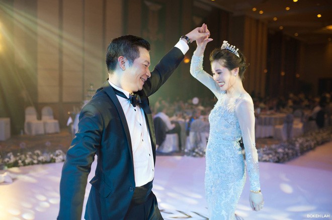 Cận cảnh đám cưới kỳ công, xanh màu đại dương của Shark Hưng (Thương vụ bạc tỷ) và cô dâu Á hậu - Ảnh 20.