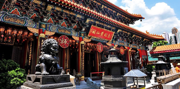 Cùng chung số phận là tượng 12 con giáp, những bức tượng này lại được ngợi khen vì thần thái xuất sắc! Huangdaxian-temple-head-15223153346951990852403