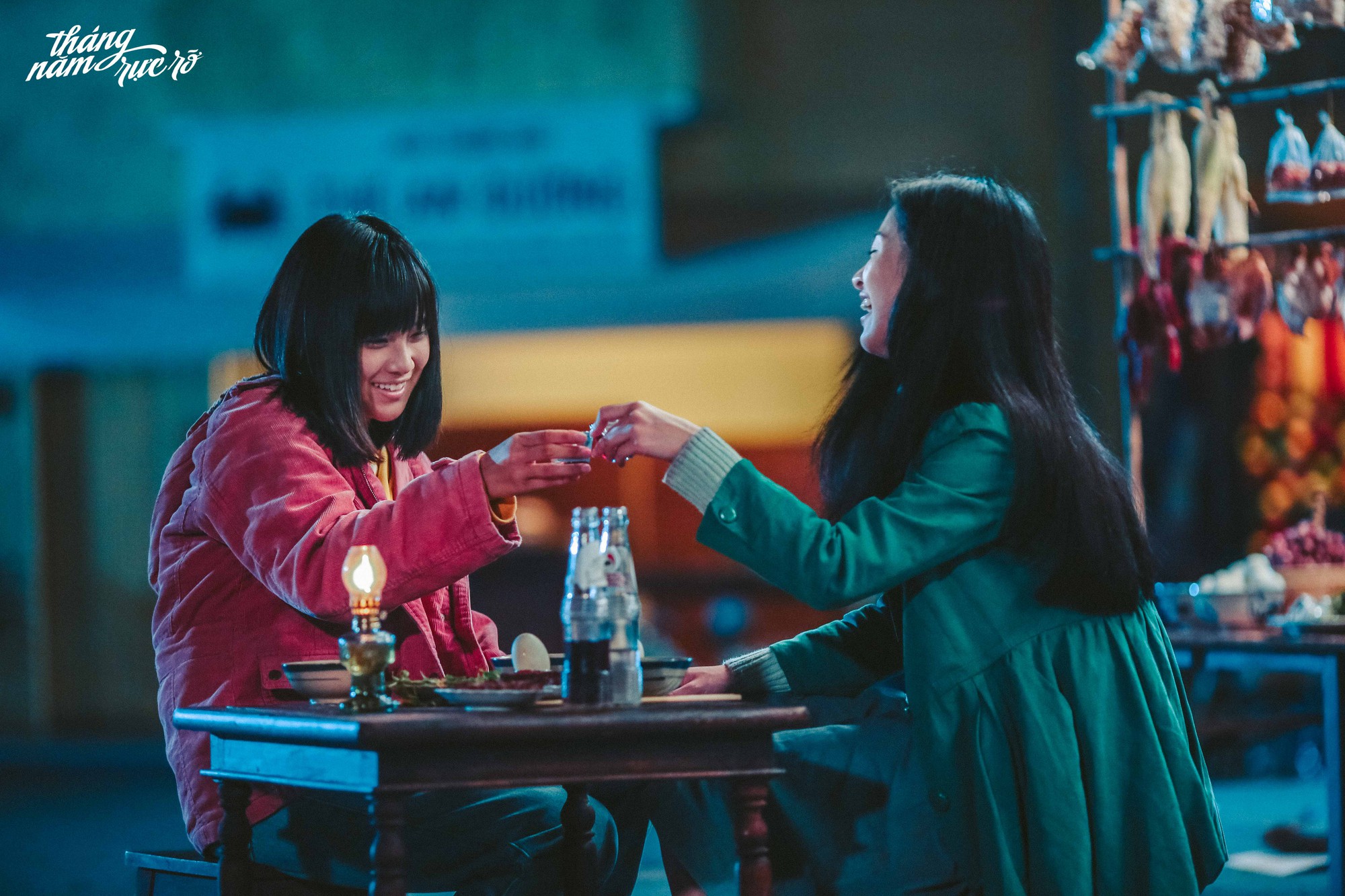 Tưởng rất ổn nhưng chi tiết n&agrave;y trong Th&aacute;ng Năm Rực Rỡ lại hơi... bị thừa so với bản H&agrave;n - Ảnh 10.