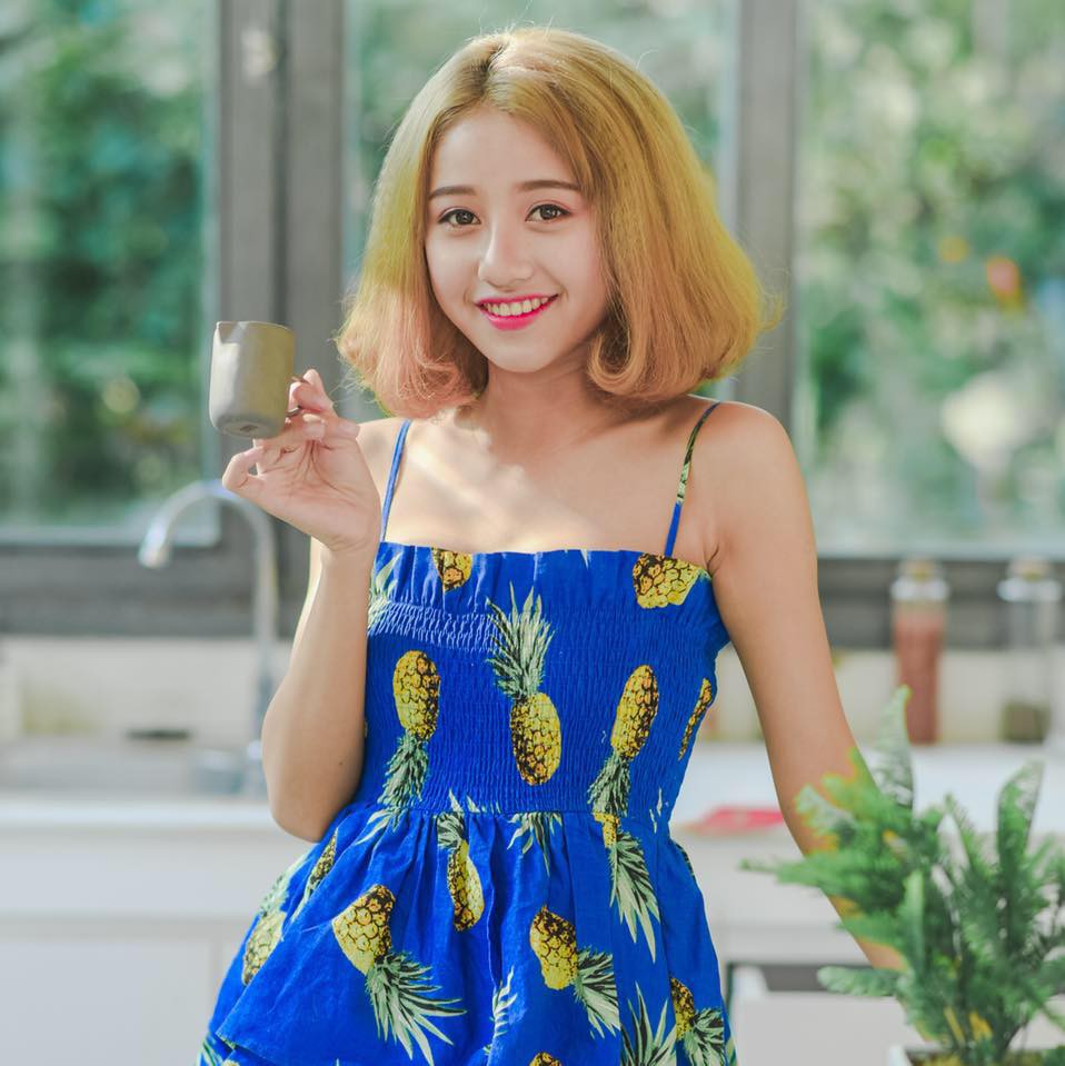 Nữ hoàng chửi thề trong Tháng năm rực rỡ hoá ra lại cực xinh xắn, nữ tính ngoài đời - Ảnh 17. Nữ hoàng chửi thề trong Tháng năm rực rỡ hoá ra lại cực xinh xắn, nữ tính ngoài đời - Ảnh 17.