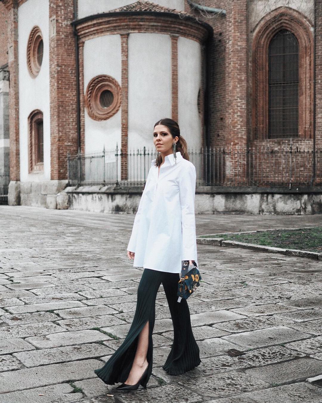 Vừa lên kệ mà BST mới H&M Studio đã được chưng diện toàn cầu, cánh fashionista Việt nào có kém cạnh - Ảnh 14. Vừa lên kệ mà BST mới H&M Studio đã được chưng diện toàn cầu, cánh fashionista Việt nào có kém cạnh - Ảnh 14.