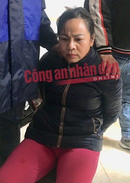 Người phụ nữ lẩn trốn 11 năm, trong gia đ&igrave;nh c&oacute; 2 &aacute;n tử h&igrave;nh về ma t&uacute;y - Ảnh 1.