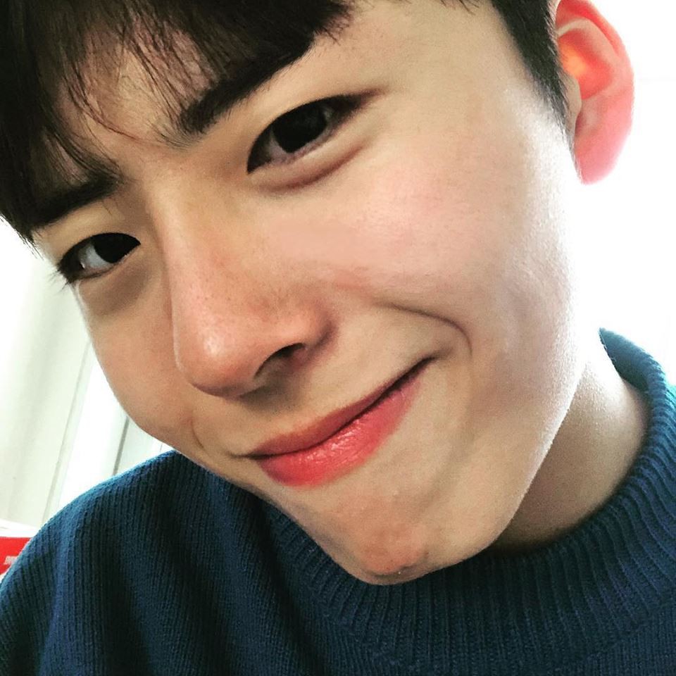 Chàng trai với gương mặt giống hệt Park Bo Gum, đến fan ruột còn tưởng đây là thần tượng thời trẻ - Ảnh 5. Chàng trai với gương mặt giống hệt Park Bo Gum, đến fan ruột còn tưởng đây là thần tượng thời trẻ - Ảnh 5.
