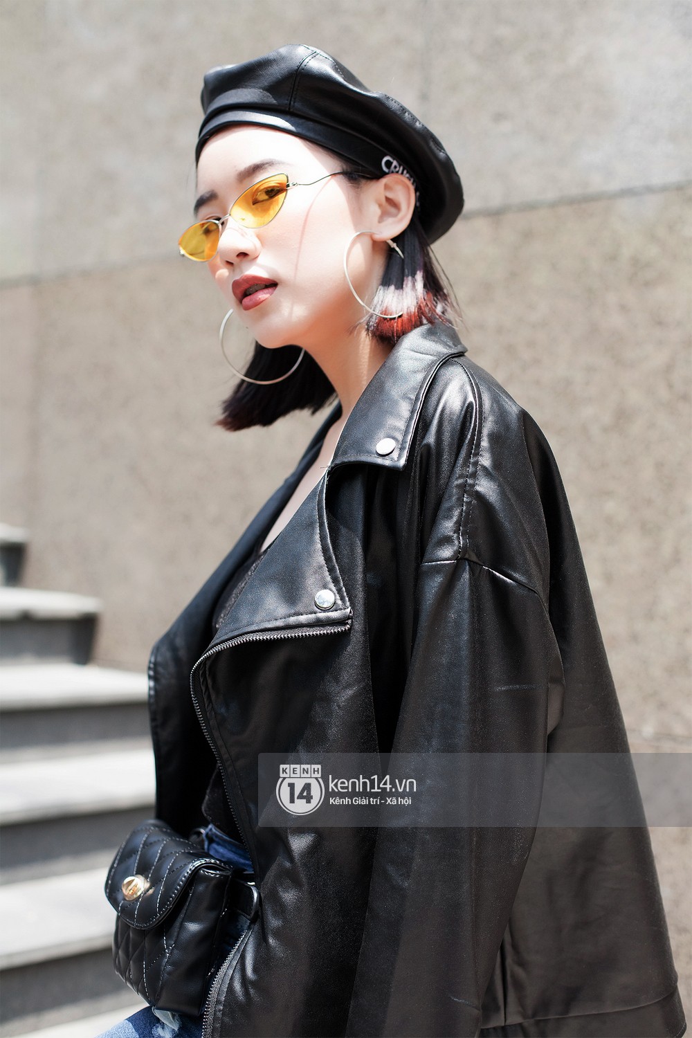 Street style 2 miền: miền Nam tràn ngập màu sắc, miền Bắc tuyền một gam đen nhưng cùng phát cuồng vì waist bag - Ảnh 12. Street style 2 miền: miền Nam tràn ngập màu sắc, miền Bắc tuyền một gam đen nhưng cùng phát cuồng vì waist bag - Ảnh 12.