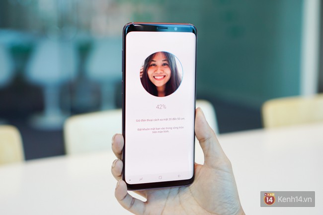 Đập hộp Galaxy S9+ m&agrave;u T&iacute;m Lilac mới keng, m&oacute;n qu&agrave; cực đỉnh d&agrave;nh cho c&aacute;c chị em đầu xu&acirc;n n&agrave;y - Ảnh 9.