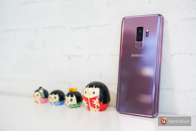 Đập hộp Galaxy S9+ màu Tím Lilac mới keng, món quà cực đỉnh dành cho các chị em đầu xuân này - Ảnh 13.