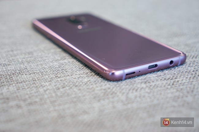 Đập hộp Galaxy S9+ m&agrave;u T&iacute;m Lilac mới keng, m&oacute;n qu&agrave; cực đỉnh d&agrave;nh cho c&aacute;c chị em đầu xu&acirc;n n&agrave;y - Ảnh 26.