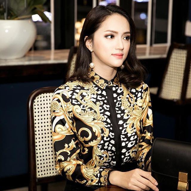 Bên cạnh gu thời trang được đánh giá cao, Hương Giang còn rất chịu khó thay đổi kiểu tóc - Ảnh 16.