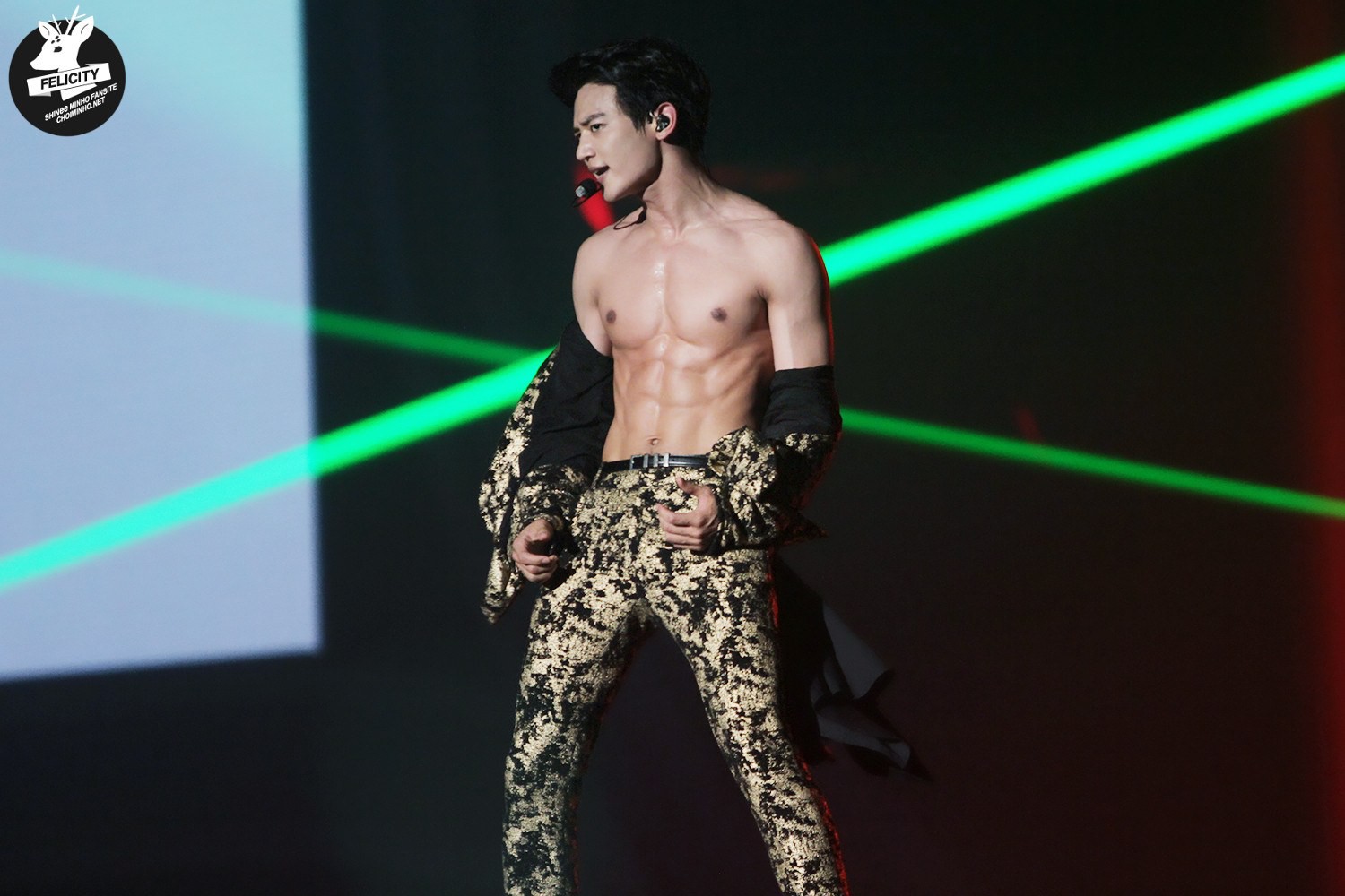 Hành trình lột xác của Minho: Từ mỹ nam kẹo ngọt đến ông hoàng chuyên gây bão tại sự kiện tầm cỡ quốc tế - Ảnh 31. Hành trình lột xác của Minho: Từ mỹ nam kẹo ngọt đến ông hoàng chuyên gây bão tại sự kiện tầm cỡ quốc tế - Ảnh 31.