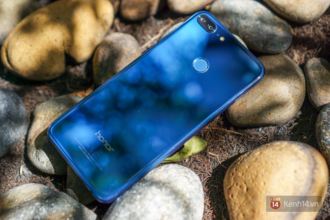 Honor 9 Lite chính thức ra mắt tại Việt Nam: smartphone có thiết kế mặt kính đẹp nhất trong tầm giá! - Ảnh 2.