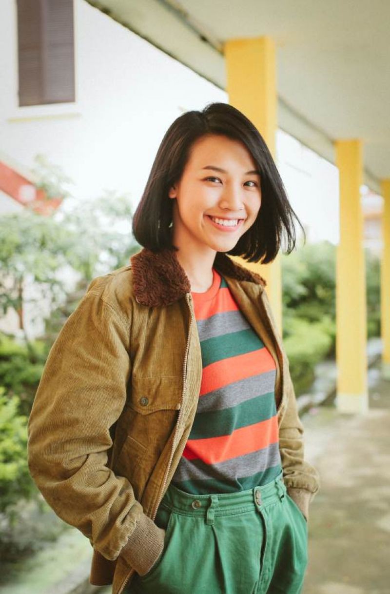 Cận cảnh nhan sắc thời còn ngố tàu của dàn mỹ nhân nhóm Ngựa Hoang “Tháng năm rực rỡ” - Ảnh 3. Cận cảnh nhan sắc thời còn ngố tàu của dàn mỹ nhân nhóm Ngựa Hoang “Tháng năm rực rỡ” - Ảnh 3.