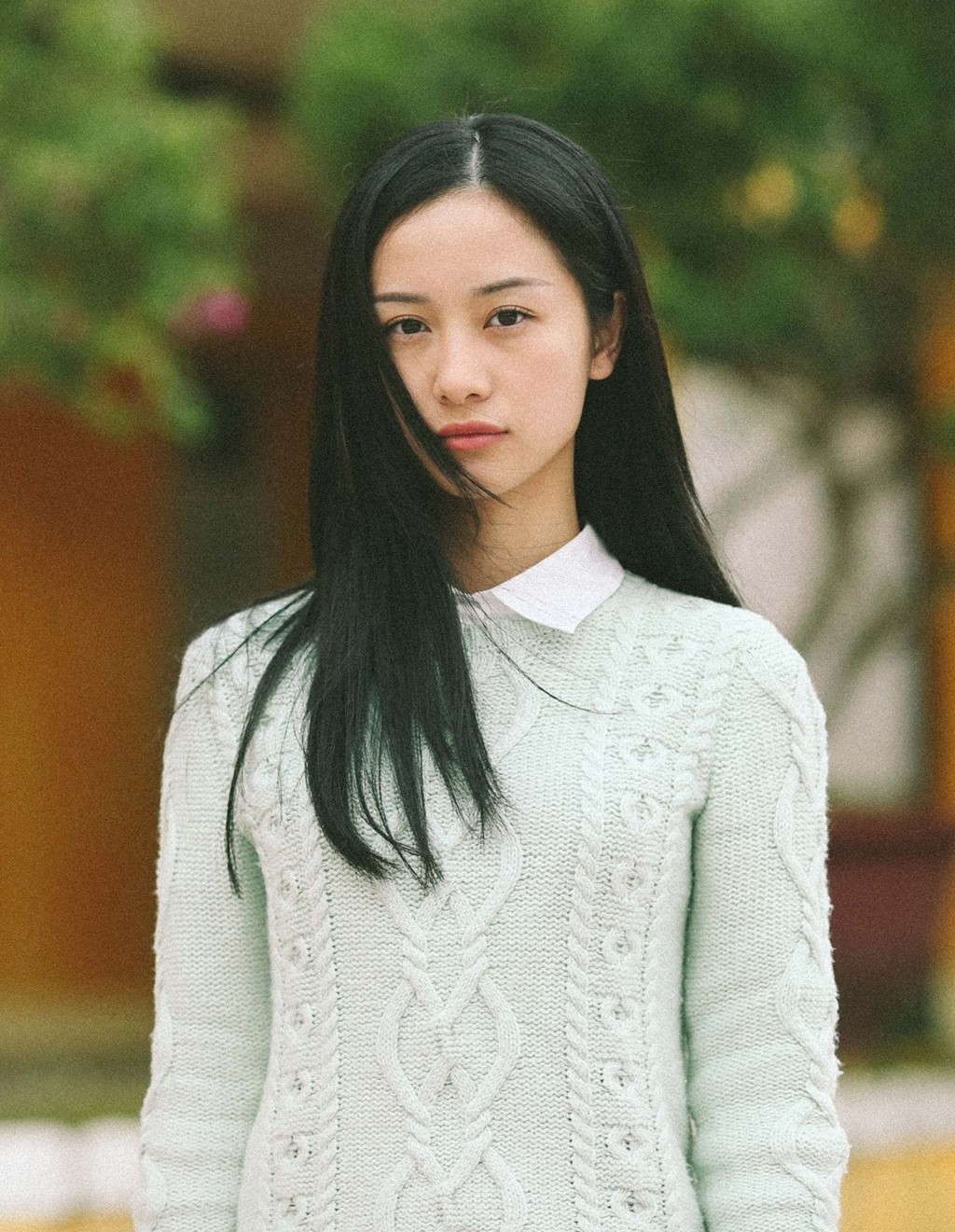 Cận cảnh nhan sắc thời còn ngố tàu của dàn mỹ nhân nhóm Ngựa Hoang “Tháng năm rực rỡ” - Ảnh 12. Cận cảnh nhan sắc thời còn ngố tàu của dàn mỹ nhân nhóm Ngựa Hoang “Tháng năm rực rỡ” - Ảnh 12.