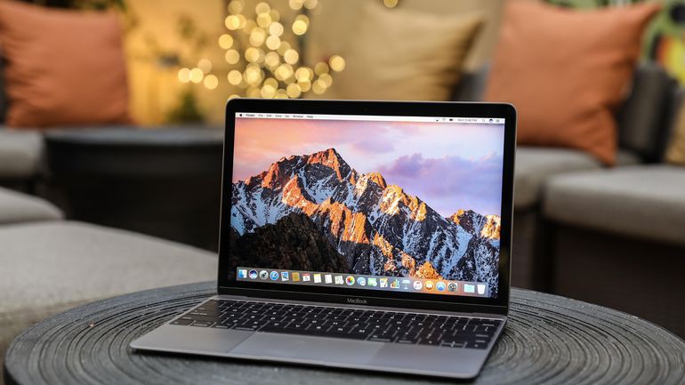 Vì sao Apple không đặt tên là iPhone 2017, iPhone 2018 như MacBook (và ngược lại)? - Ảnh 1. Vì sao Apple không đặt tên là iPhone 2017, iPhone 2018 như MacBook (và ngược lại)? - Ảnh 1.