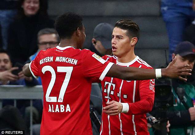 Lewandowski lập hat-trick, Bayern hủy diệt Dortmund 6-0 trong trận derby nước Đức - Ảnh 6.