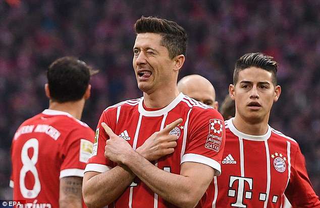 Lewandowski lập hat-trick, Bayern hủy diệt Dortmund 6-0 trong trận derby nước Đức - Ảnh 9.