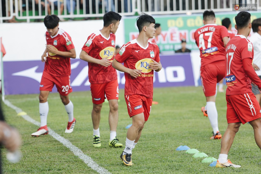 V.League sẽ ra sao nếu bầu Đức và HAGL nghỉ chơi? - Ảnh 3.