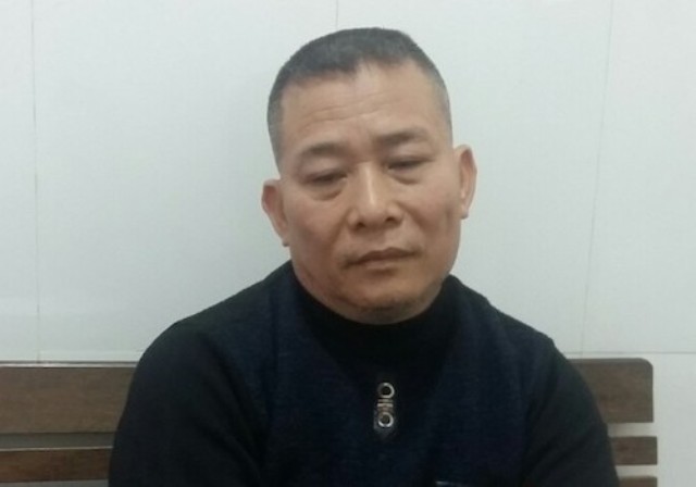 Bắt nghi phạm ném chất thải vào nhà của một nữ phóng viên - Ảnh 2.