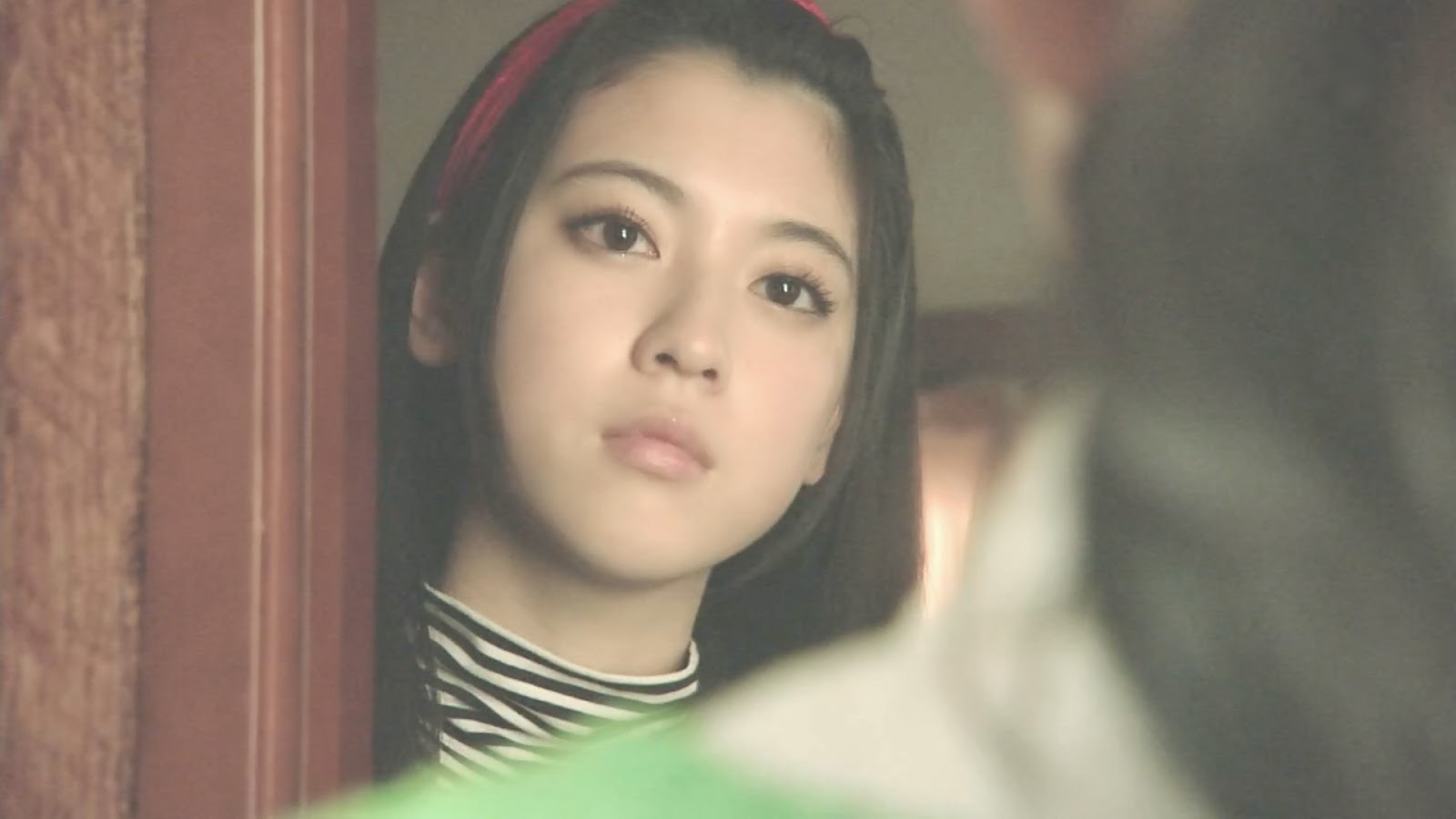 Nữ idol Nhật sinh năm 1996 khiến xứ Hàn phát cuồng: Đẹp như nàng thơ, nhưng lại gây sốc vì hay cởi - Ảnh 27.