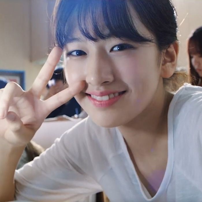 Xuất hiện thí sinh Produce 48 giống Suzy, lại còn hao hao Song Hye Kyo! - Ảnh 5. Xuất hiện thí sinh Produce 48 giống Suzy, lại còn hao hao Song Hye Kyo! - Ảnh 5.