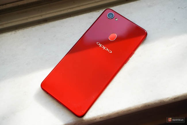 Oppo F7 chính thức ra mắt tại Việt Nam: công nghệ selfie Beauty AI 2.0 mới, màn hình tai thỏ giống iPhone X, giá từ 7,99 triệu đồng - Ảnh 7.