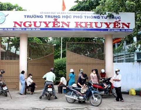 TP.HCM: Áp lực học tập, nam sinh lớp 10 trường THPT Nguyễn Khuyến tự tử - Ảnh 1.