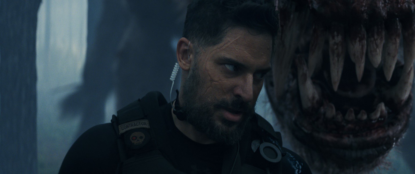 Ngắm nhìn The Rock so cơ cùng quái thú trong bom tấn xôi thịt “Rampage” - Ảnh 6. Ngắm nhìn The Rock so cơ cùng quái thú trong bom tấn xôi thịt “Rampage” - Ảnh 6.