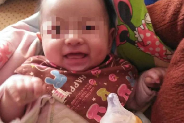 4 năm sau khi bố mẹ qua đời vì tai nạn, thiên thần nhí chào đời trong niềm hạnh phúc ngập tràn của người thân - Ảnh 2. 4 năm sau khi bố mẹ qua đời vì tai nạn, thiên thần nhí chào đời trong niềm hạnh phúc ngập tràn của người thân - Ảnh 2.
