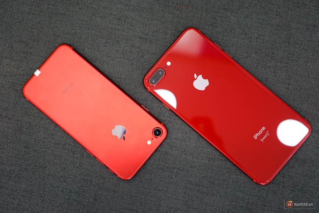 iPhone 8 Plus (PRODUCT)RED đ&atilde; về l&agrave;ng: Viền mặt trước đen b&oacute;ng, lưng k&iacute;nh đẹp m&ecirc; ly, gi&aacute; từ 20,5 triệu đồng - Ảnh 14.