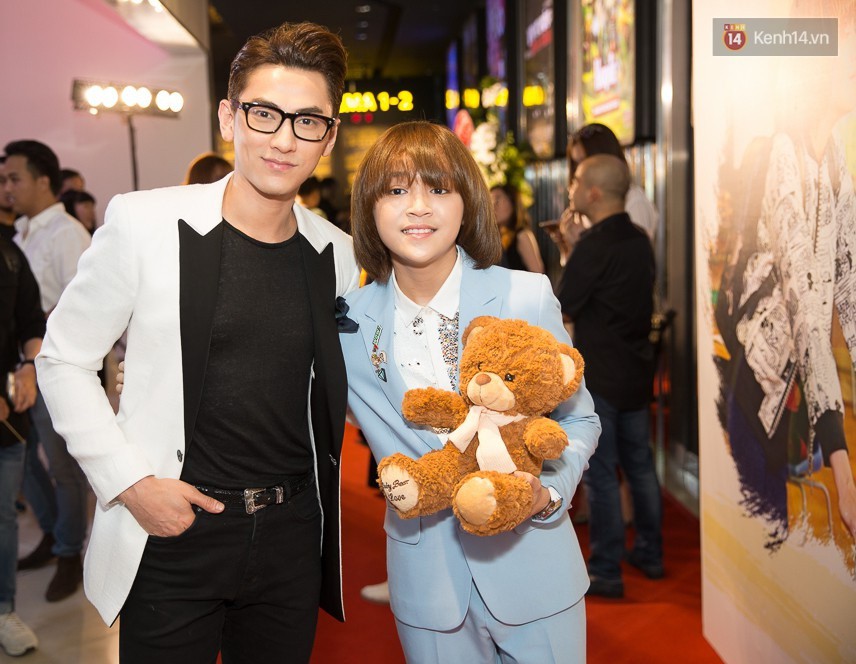 Chỉ sau 8 tháng đăng quang Vietnam Idol Kids, Thiên Khôi trổ mã phổng phao, ra dáng thiếu niên điển trai - Ảnh 6. Chỉ sau 8 tháng đăng quang Vietnam Idol Kids, Thiên Khôi trổ mã phổng phao, ra dáng thiếu niên điển trai - Ảnh 6.