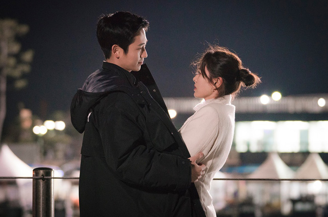 Kh&ocirc;ng phải tự nhi&ecirc;n trong Chị đẹp, Joon Hee lại k&eacute;m Jin Ah 4 tuổi: tất cả đều c&oacute; l&yacute; do của n&oacute; - Ảnh 3.