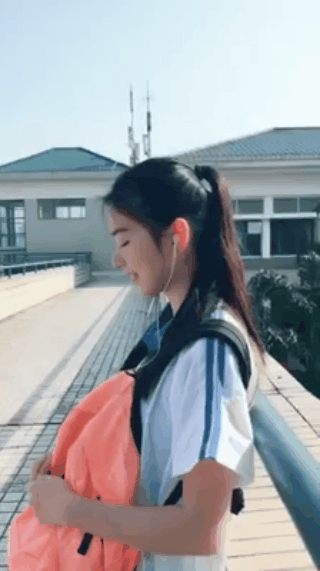 Đ&acirc;y hẳn l&agrave; t&igrave;nh đầu của mọi ch&agrave;ng trai với n&eacute;t đẹp dịu d&agrave;ng m&agrave; kh&ocirc;ng ch&oacute;i lo&aacute; - Ảnh 3.