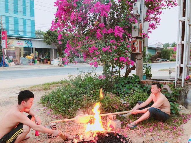  Khoe ảnh bố vợ và con rể hợp nhau như cạ cứng, cô nàng khuyên chị em: Cưới đi, đừng sợ! - Ảnh 3.