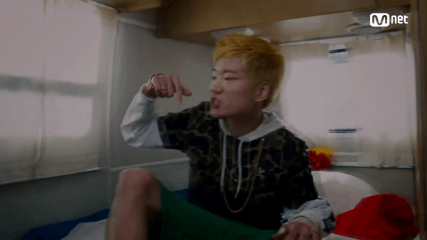 Top 5 rapper học sinh tung MV đầu tay, hợp sức công phá Kpop - Ảnh 1.