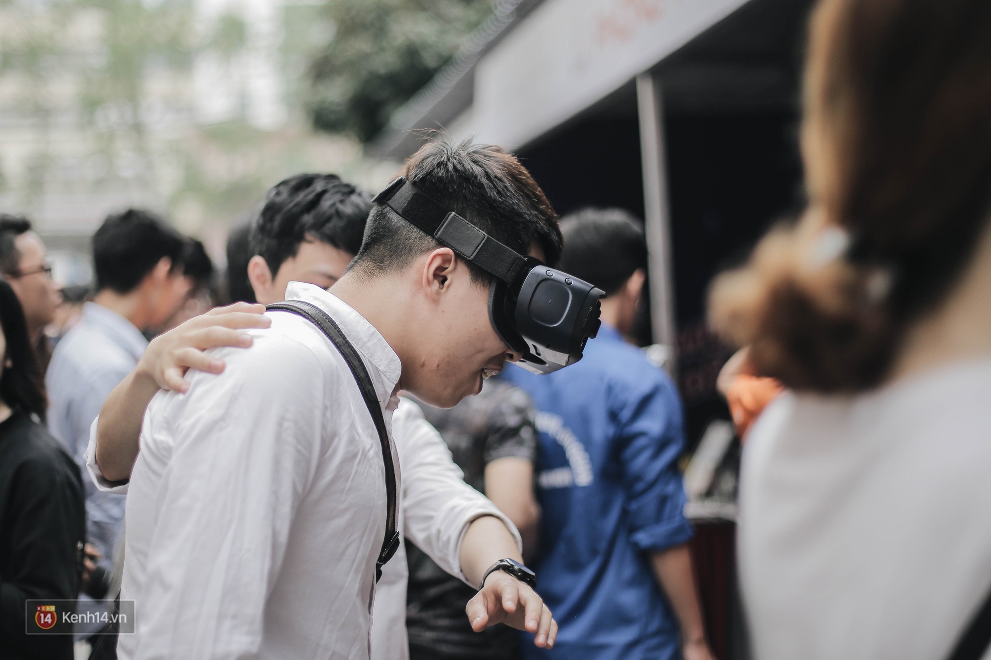 Ngày hội việc làm Công nghệ 2018: Cơ hội để SV lọt vào mắt xanh của các nhà tuyển dụng khi còn ngồi trên ghế nhà trường - Ảnh 6. Ngày hội việc làm Công nghệ 2018: Cơ hội để SV lọt vào mắt xanh của các nhà tuyển dụng khi còn ngồi trên ghế nhà trường - Ảnh 6.