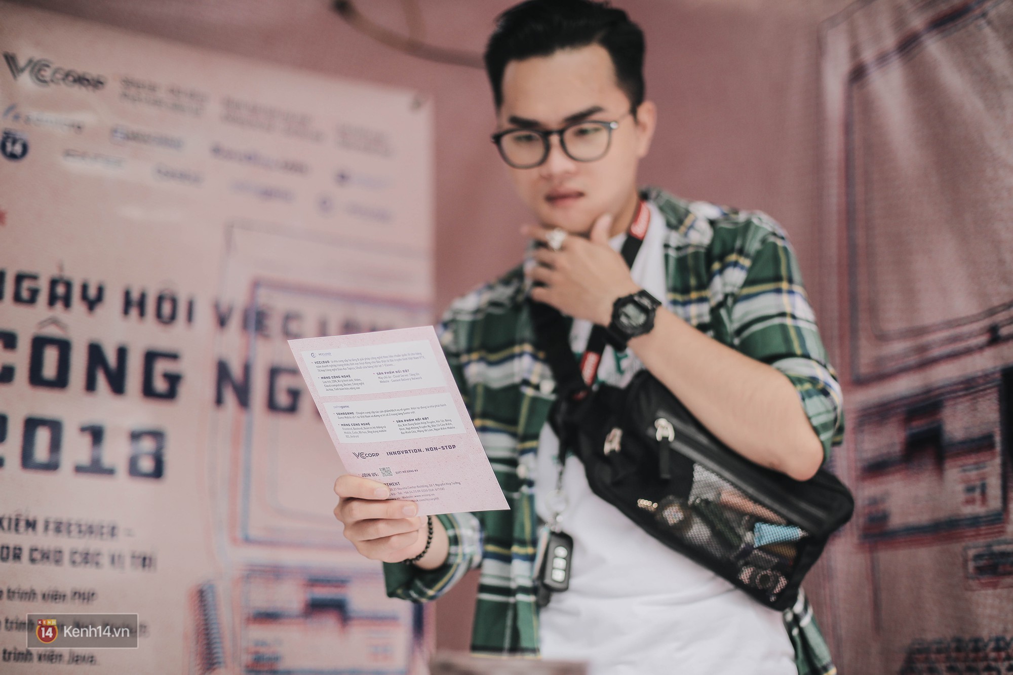 Ngày hội việc làm Công nghệ 2018: Cơ hội để SV lọt vào mắt xanh của các nhà tuyển dụng khi còn ngồi trên ghế nhà trường - Ảnh 3. Ngày hội việc làm Công nghệ 2018: Cơ hội để SV lọt vào mắt xanh của các nhà tuyển dụng khi còn ngồi trên ghế nhà trường - Ảnh 3.