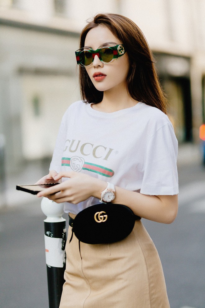 M&atilde;i mới sắm th&ecirc;m một m&oacute;n đồ hiệu cho m&igrave;nh vậy m&agrave; HHen Ni&ecirc; lại đụng h&agrave;ng với cả showbiz Việt  - Ảnh 5.