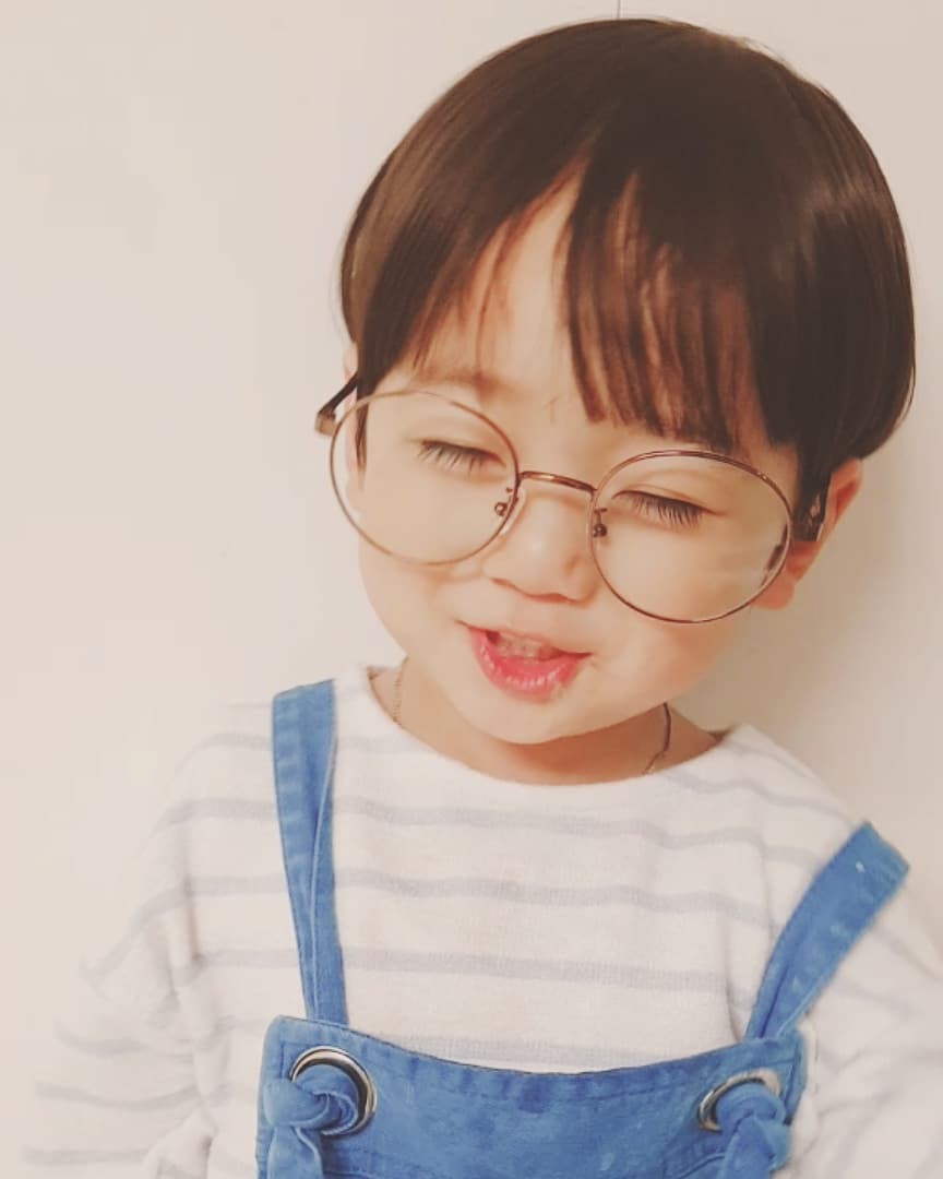 Eunwoo - cậu nhóc 3 tuổi giống hệt phiên bản nhí của Jungkook (BTS)